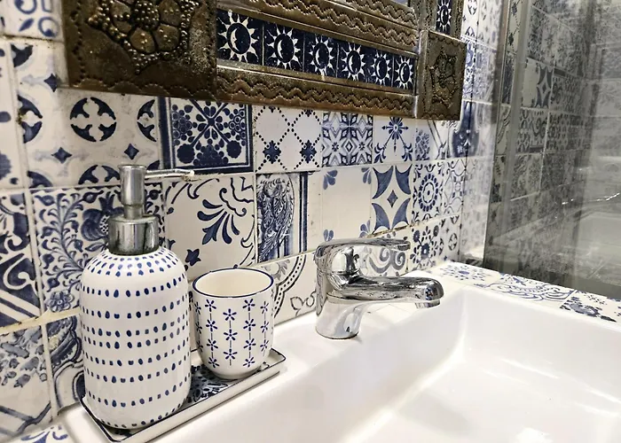 Casa Karen - Houseboat With Private Terrace 3*