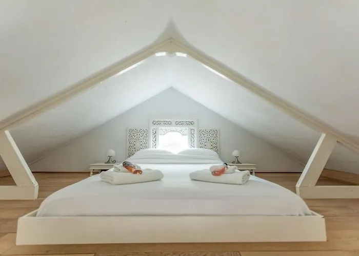 Guest house Casa Karen - Houseboat With Private Terrace Amsterdam