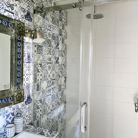 Casa Karen - Houseboat With Private Terrace 3* 阿姆斯特丹