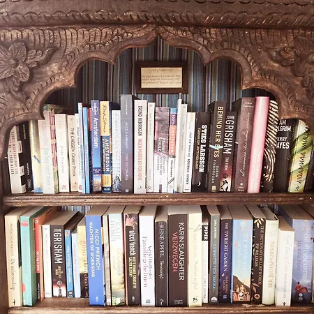 Casa Karen - Houseboat With Private Terrace 招待所